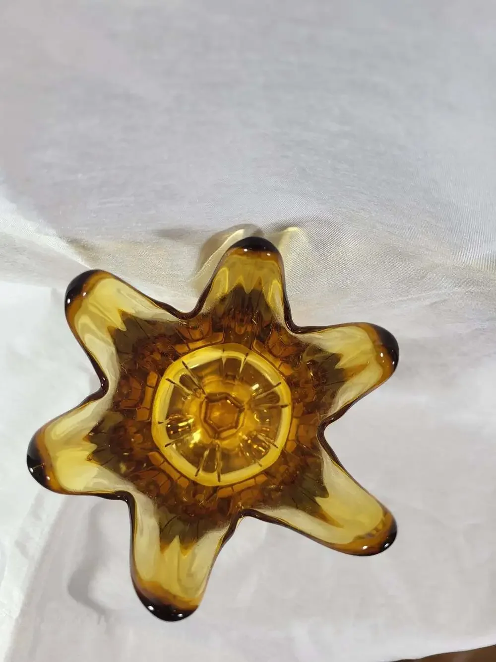Vintage Viking Glass Mid-Century Modern Amber 6-Finger Pedestal Vase